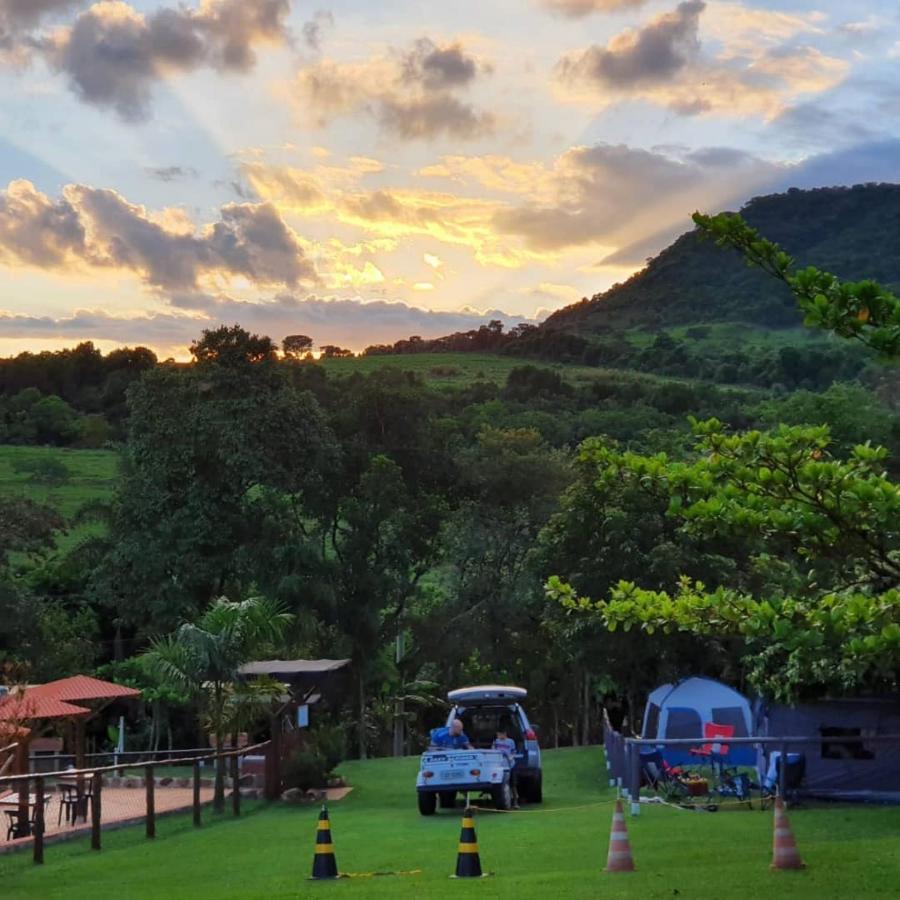 Cabana Hostel Sobrado Ecopark Águas de São Pedro Kültér fotó